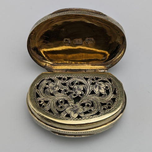 1819 British Antique Sterling Silver Vinaigrette with Sponge John Shaw